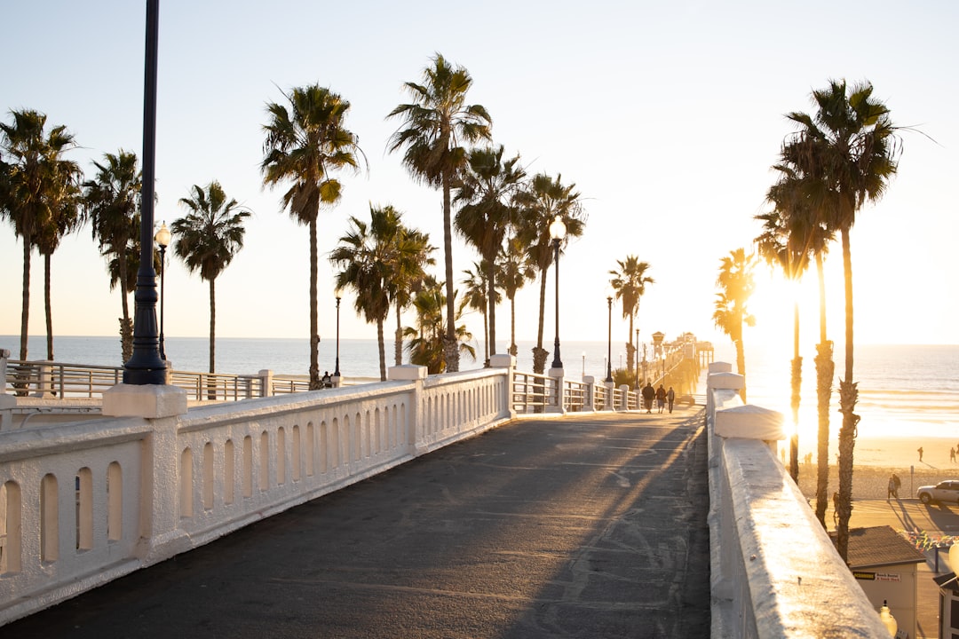 Photo handgun, California