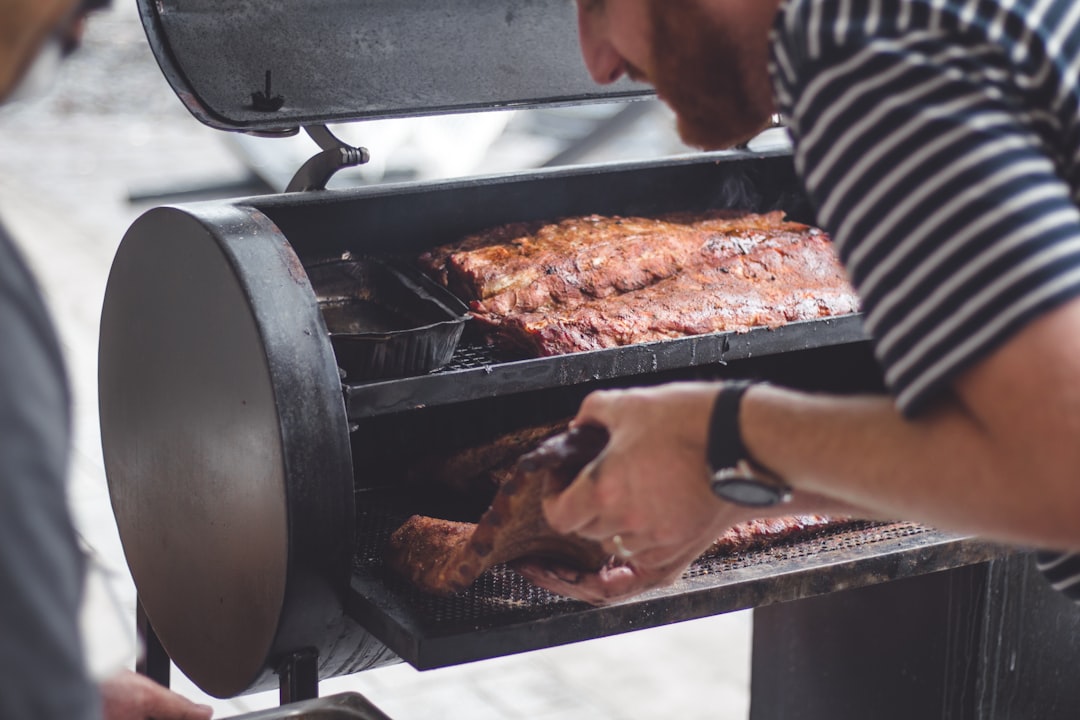 Photo Grilled ribs